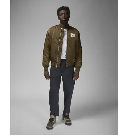 Куртка мужская Air Jordan Statement Essentials Olive DQ7344-385