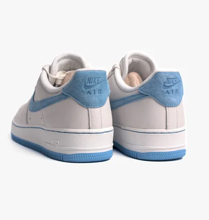 Кросівки жіночі Nike Air Force 1 Lxx Beige Dx1193-100