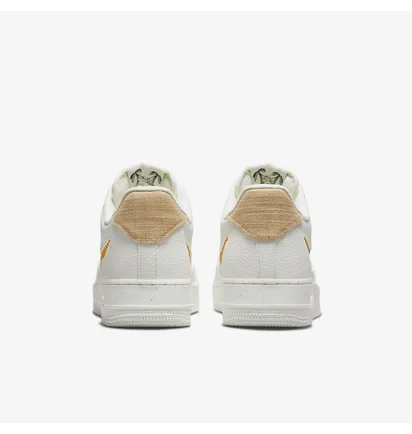 Кросівки чоловічі Nike Air Force 1 07 Lv8 Nn White Dm0117-100