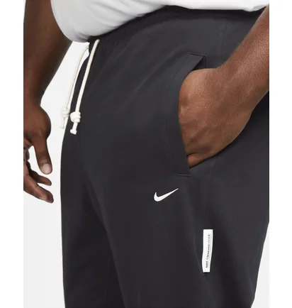 Штани чоловічі Nike Dri-Fit Standard Issue Pants Pale Black CK6365-010