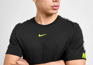 Футболка мужская Nike Sportswear Repeat Tee Black HQ1205-011