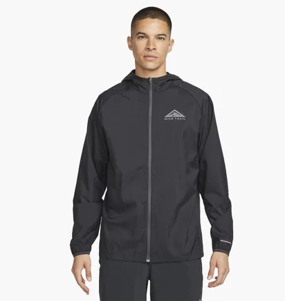 Куртка чоловіча Nike Trail Aireez Lightweight Trail Running Jacket Black DX6883-010