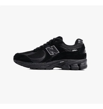 Кроссовки мужские New Balance 2002 Black M2002WB