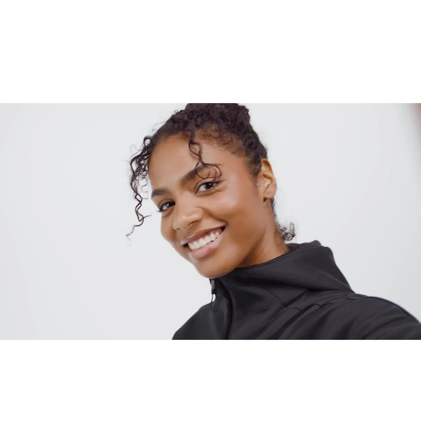 ᐉ Толстовка женская Adidas Z.N.E. Full-Zip Black JC5392 - купить