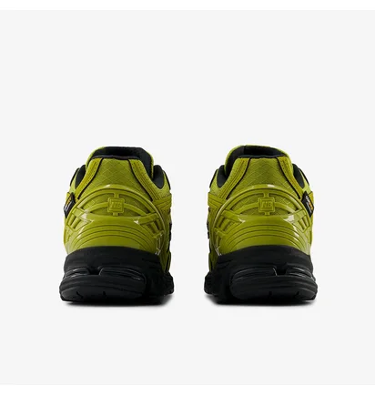 Кроссовки мужские New Balance 1906R Cordura Green M1906RWD