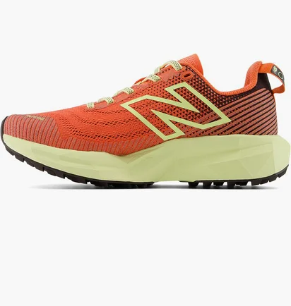 Кросівки жіночі New Balance Fuelcell Venym Orange WTVNYMP