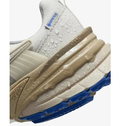 Кросівки жіночі Nike V2K Run Gore-Tex Light Bone White FZ2622-002