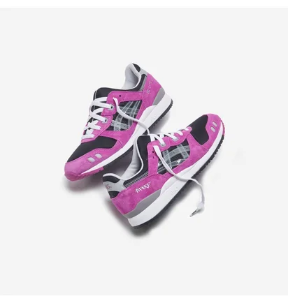 Кросівки чоловічі Asics Awake Gel-Lyte Iii Pink 1201A568-001