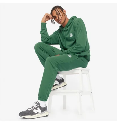 Штаны мужские New Balance Hoops Fundamentals Pant Green MP23580TFN