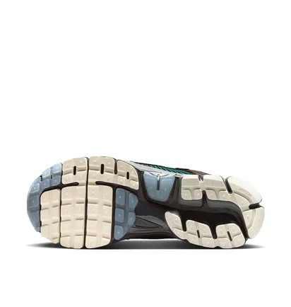 Кроссовки мужские Nike Zoom Vomero 5 Prm Brown/Grey FQ8174-237