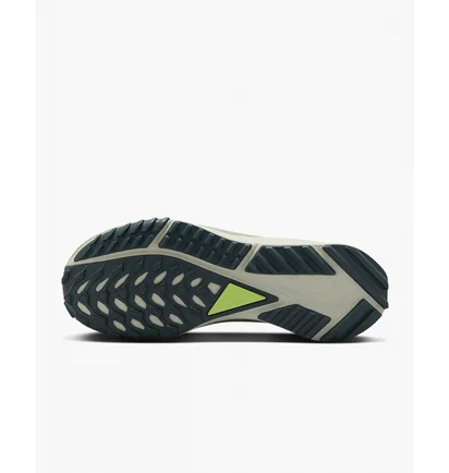 Кроссовки женские Nike Pegasus Trail 4 Gore-Tex White/Olive FN7771-100