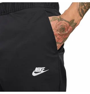 Брюки мужские Nike Club Wvn Taper Leg Pant Black DX0623-010