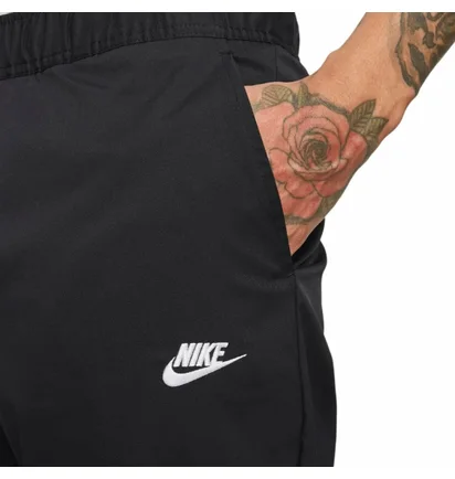 Брюки мужские Nike Club Wvn Taper Leg Pant Black DX0623-010