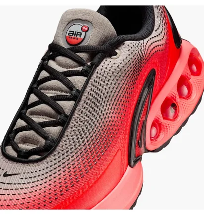 Кроссовки мужские Nike Air Max Dn Se Grey/Red HF5531-002
