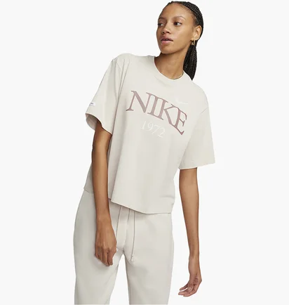 Футболка жіноча Nike Sportswear Classic T-Shirt Beige FQ6600-104