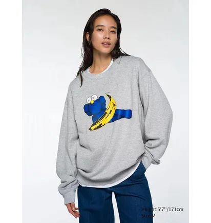 Свитшот унисекс Uniqlo Kaws Warhol Graphic Sweatshirt Grey E472951-000