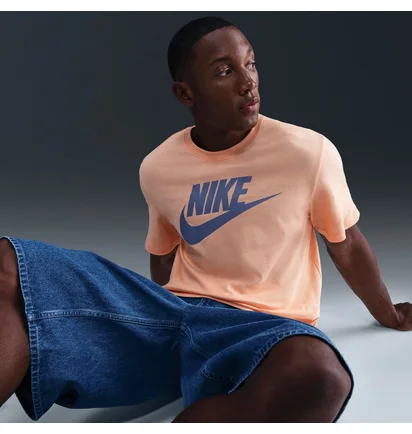Футболка мужская Nike Sportswear Peach AR5004-734