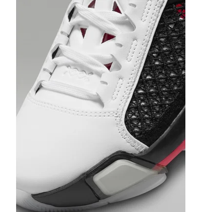 Кроссовки мужские Air Jordan Air Xxxviii Fundamental Basketball Shoes White/Black DZ3356-106