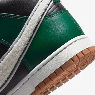 Кросівки чоловічі Nike Dunk High Retro Shoes Black/Green Dr8805-001