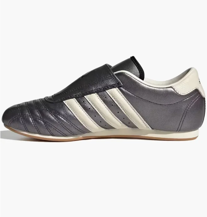 Кроссовки женские Adidas Taekwondo Black/Metallic JS4465