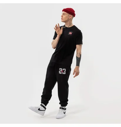 Футболка мужская Air Jordan T-Shirt M J Flt Ess Jdn Air Gfx Crew Black DH8968-011