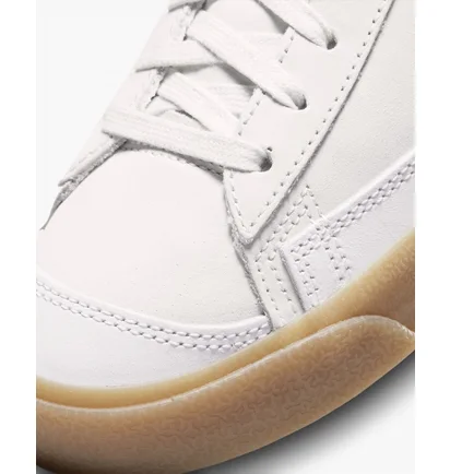 Кросівки жіночі Nike Blazer Mid Premium Shoes White DQ7572-600