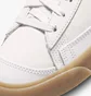 Кросівки жіночі Nike Blazer Mid Premium Shoes White DQ7572-600