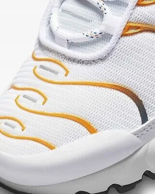 Кросівки дитячі Nike Air Max Plus Big Kids Shoes White DV7083-100