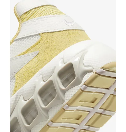 Кроссовки женские Nike Zoom Air Fire Celery W White Dv6977-100