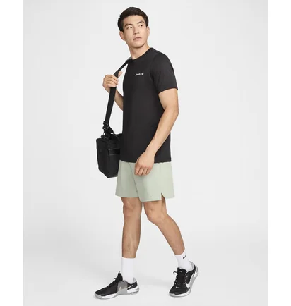 Футболка чоловіча Nike Dri-Fit Fitness T-Shirt Black FZ8044-010