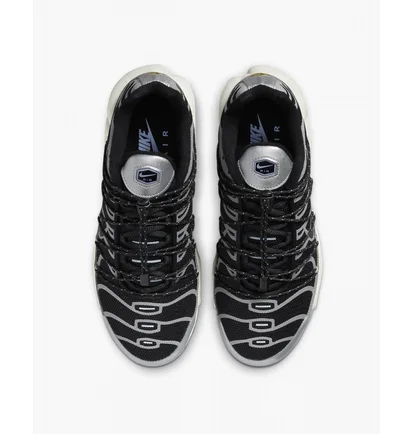 Кросівки жіночі Nike Air Max Plus Grey/Black FD0799-001