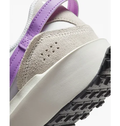 Кросівки жіночі Nike Waffle Debut Shoes Beige DH9523-104
