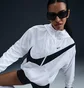 Ветровка женская Nike Clssc Wvn Uv Fz Logo Jkt White HM8971-100