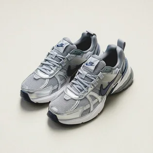 Кроссовки мужские Nike V2K Run Metallic HJ4497-002
