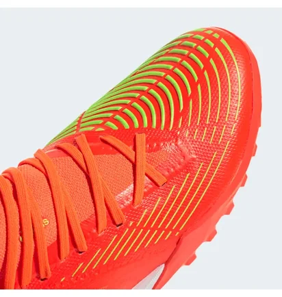 Сороконіжки чоловічі Adidas Predator Edge.3 Tf Red Gv8536