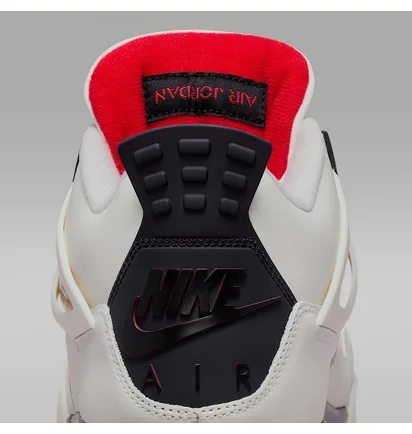 Кроссовки мужские Air Jordan 4 Retro Og Fc White/Black IM4002-100