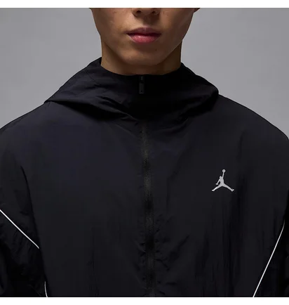 Ветровка унисекс Air Jordan Lightweight Black IB7255-010