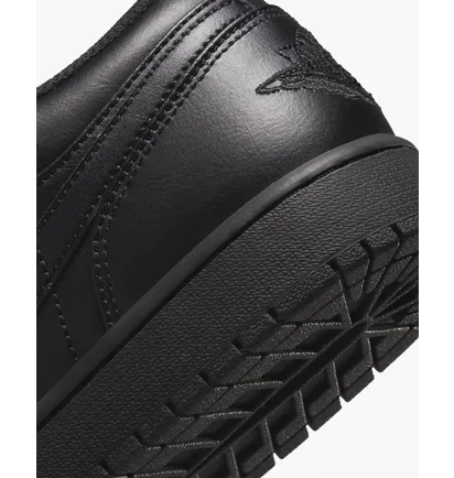 Кроссовки мужские Air Jordan 1 Low Black 553558-093