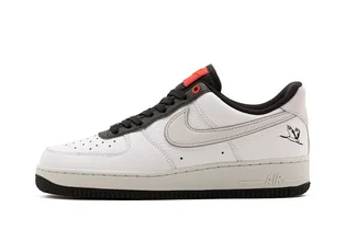 Кросівки чоловічі Nike Air Force 1 07 Lx White DA8482-100