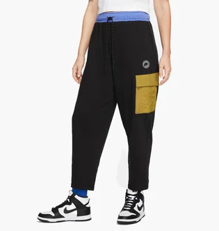 Штани жіночі Nike Sportswear Cargo Fleece Pants Black Fb2189-010