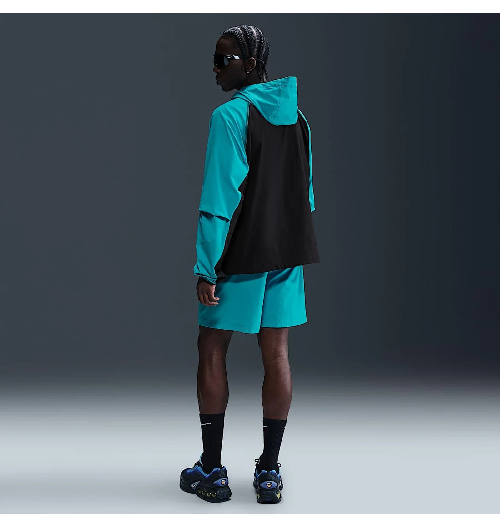 ᐉ Вітровка чоловіча Nike Tech Windrunner Turquoise HM7151-345
