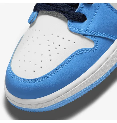 Кросівки дитячі Air Jordan 1 Low Light Blue/White 553560-144
