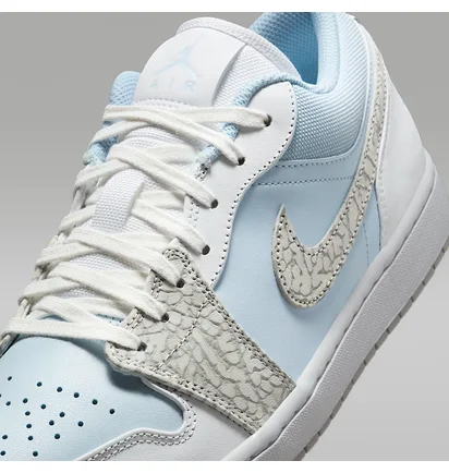 Кроссовки мужские Air Jordan 1 Low Se Light Blue IB7692-400