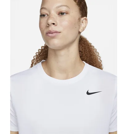 Футболка женская Nike T-Shirt Dri-Fit White DX0687-100
