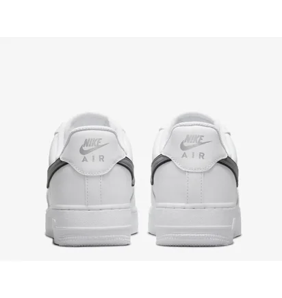 Кроссовки женские Nike Air Force 1 07 Essential White DD1523-100