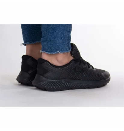 Кроссовки женские Under Armour Charged Rogue 3 Black 3024888-003