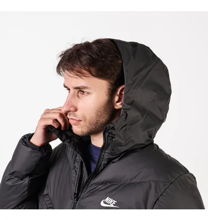 Пуховик чоловічий Nike Storm-Fit Windrunner Primaloft® Black FB8185-010