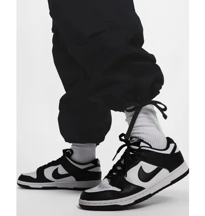 Штаны женские Nike Sportswear Black FV7520-010