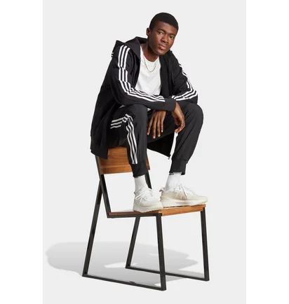 Штаны мужские Adidas Aeroready Essentials Tapered Cuff Woven 3-Stripes Sportswear Black IC0041