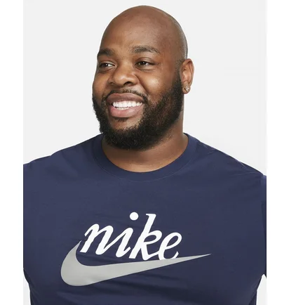 Футболка мужская Nike Sportswear MenS T-Shirt Blue DZ3279-410